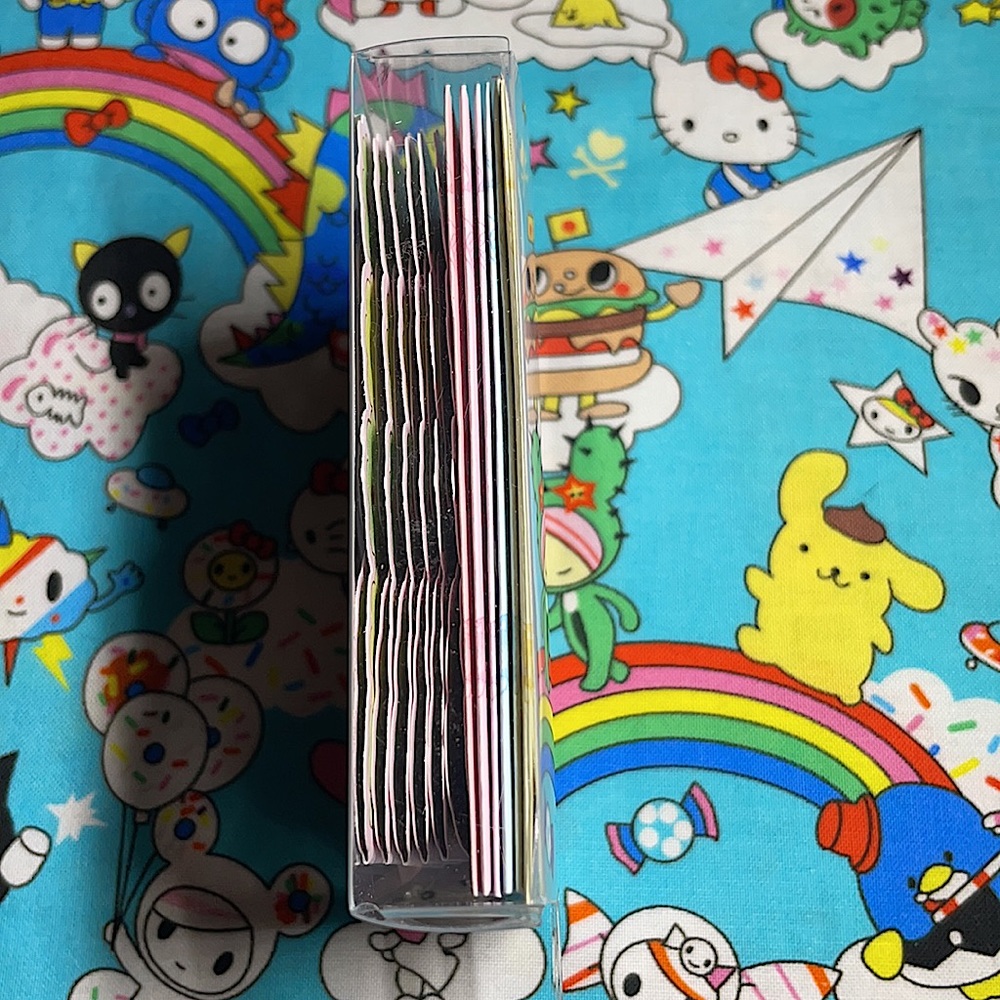 Hello Kitty Mini Card Pack - Picture 2 of 6